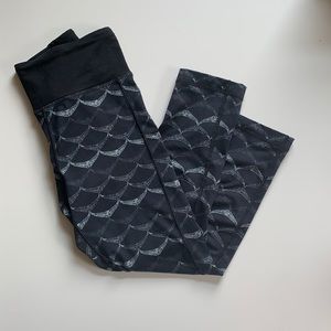 Vineyard Vines Cropped Whale Tail Leggings